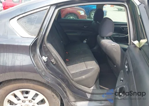 2016 Nissan Altima 2.5/2.5 S/2.5 Sl/2.5 Sr/2.5 Sv из США, поврежденный, VIN 1N4AL3AP0GC205129